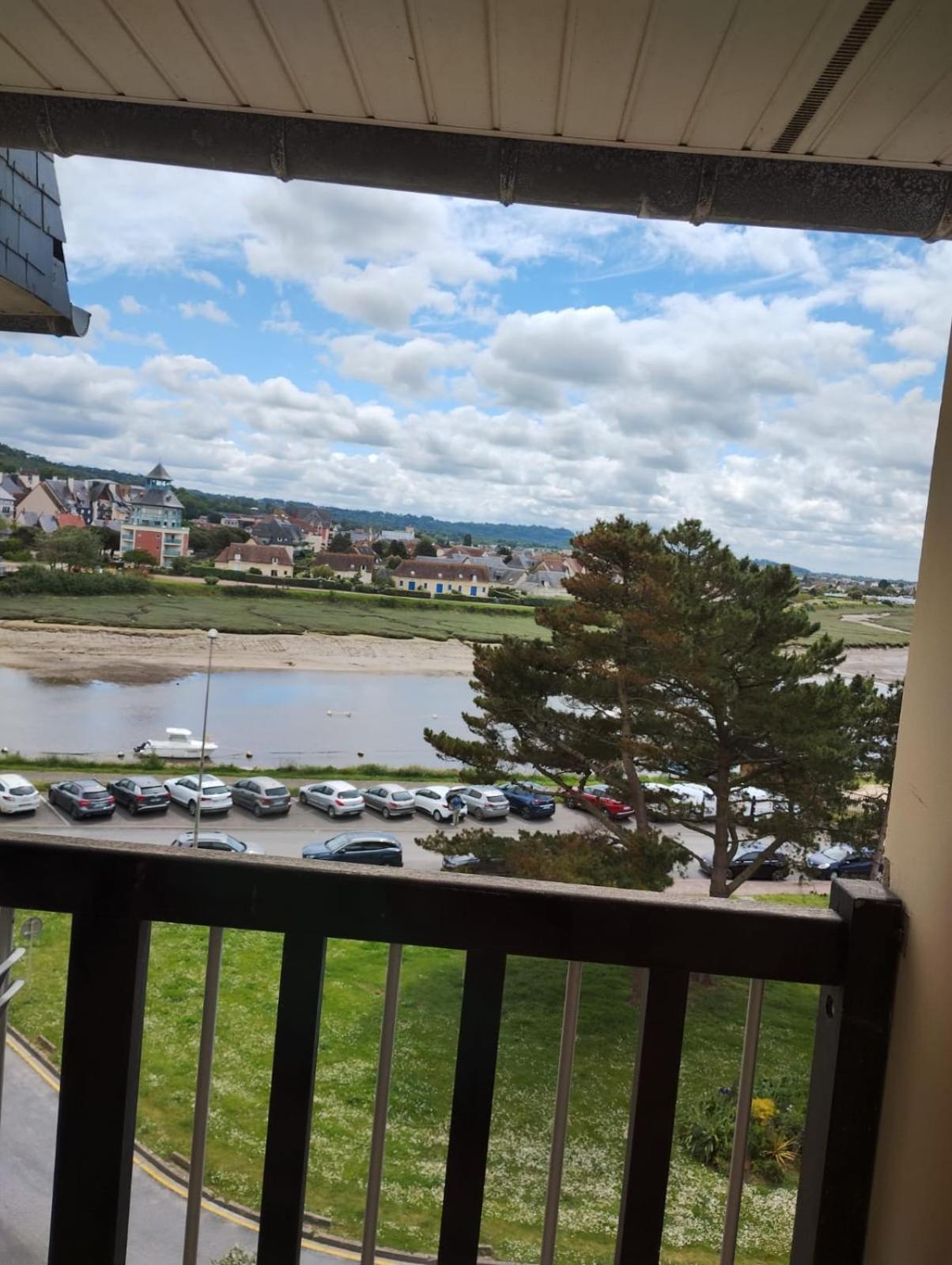 Appartement Vu Sur Mer Cabourg Extérieur photo